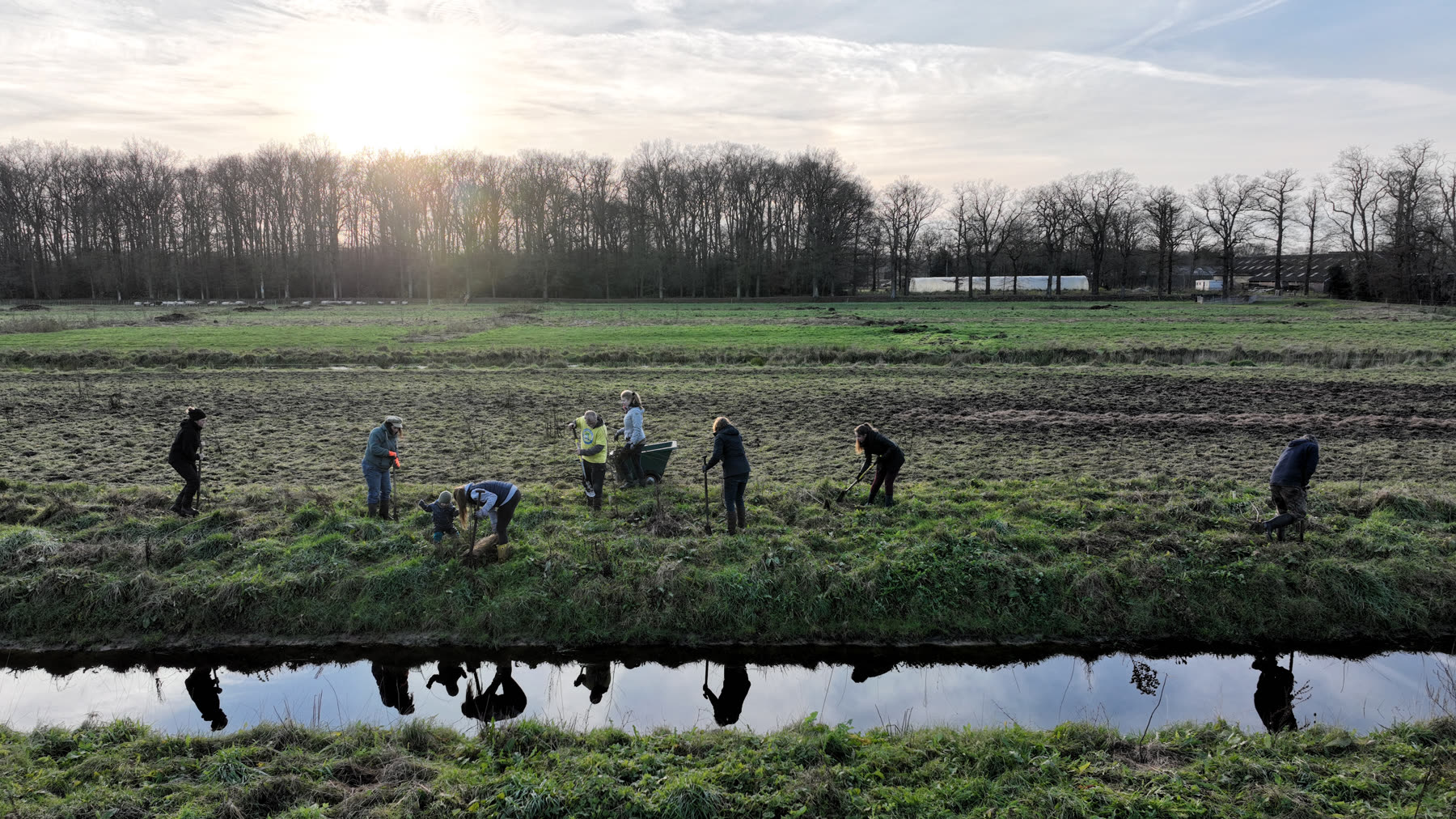 Samen bomen planten op Landgoed Boschhoeve